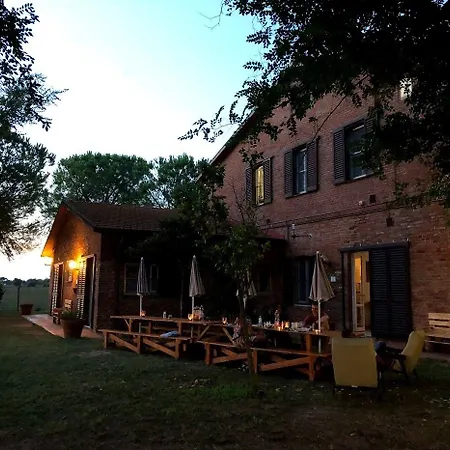 Tuscany Working Hostel Principina Terra